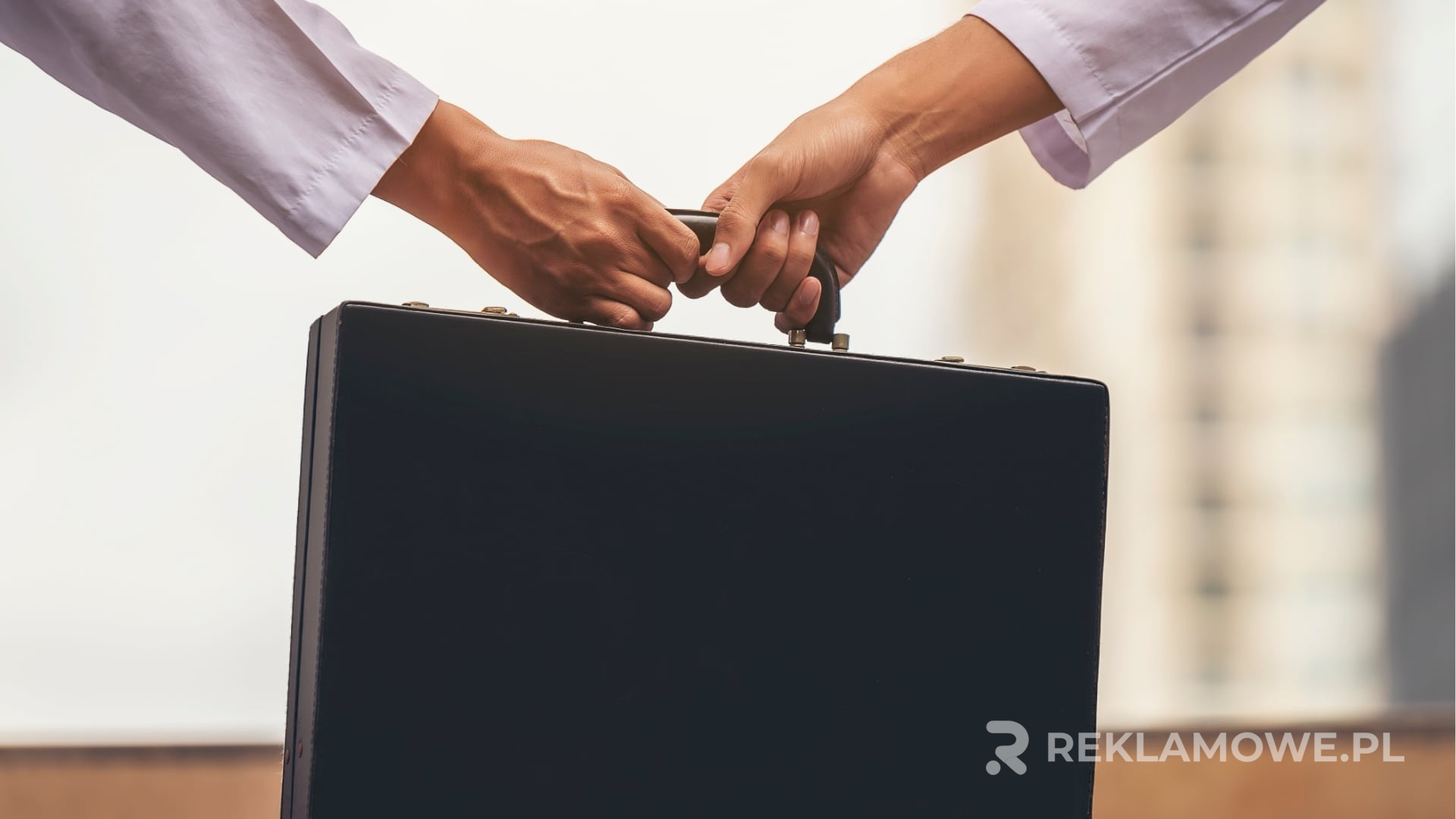 Teczki reklamowe w kontekście brandingowym